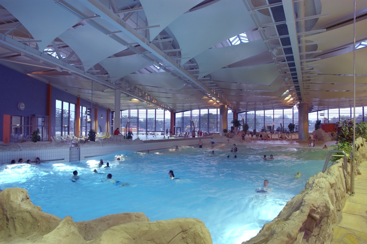 Showering in the wellness paradise